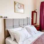 Avli Hotell *