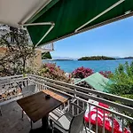 Avli * Nydri (Lefkada)