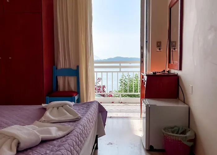 Avli Ξενοδοχείο *